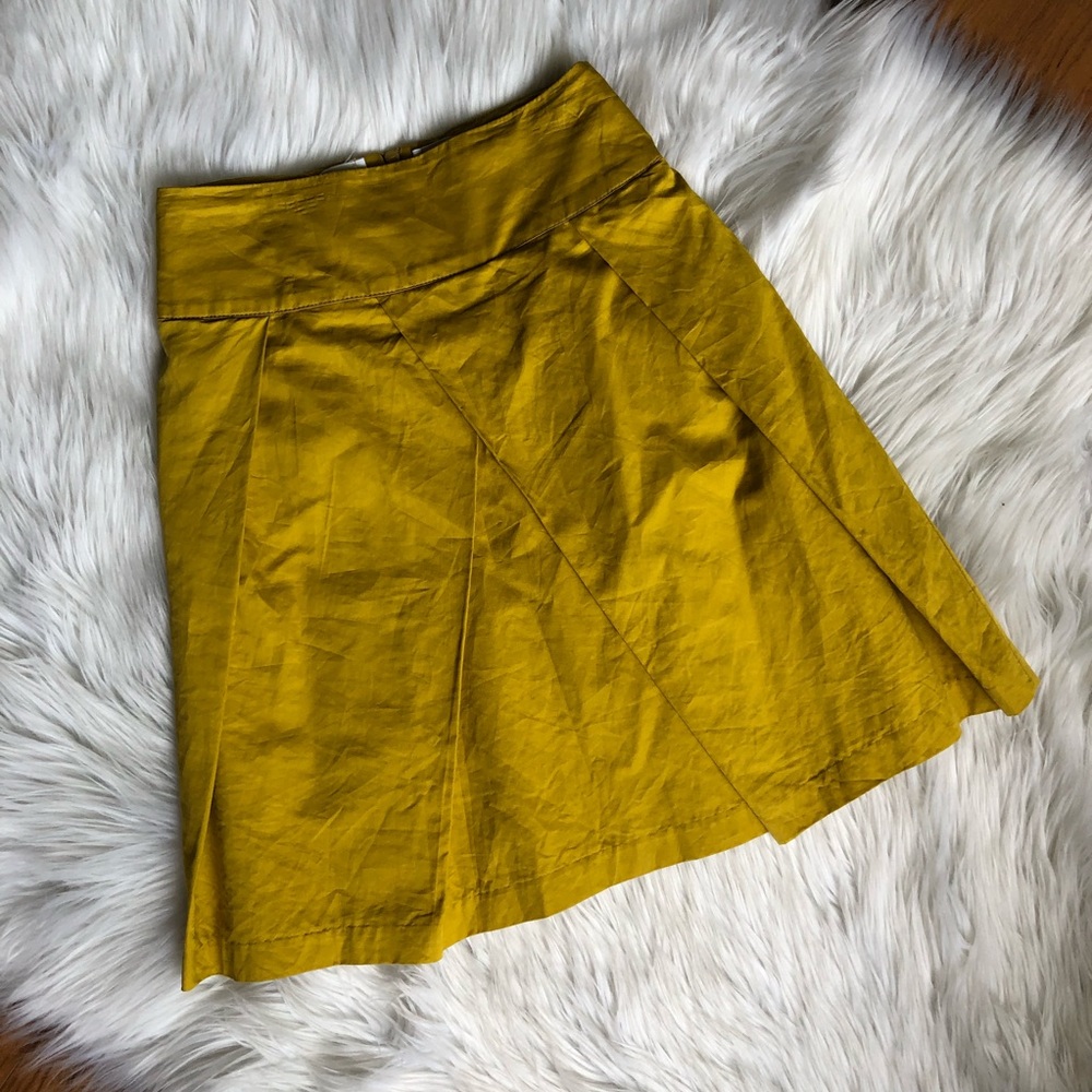 Girls skirt size 7